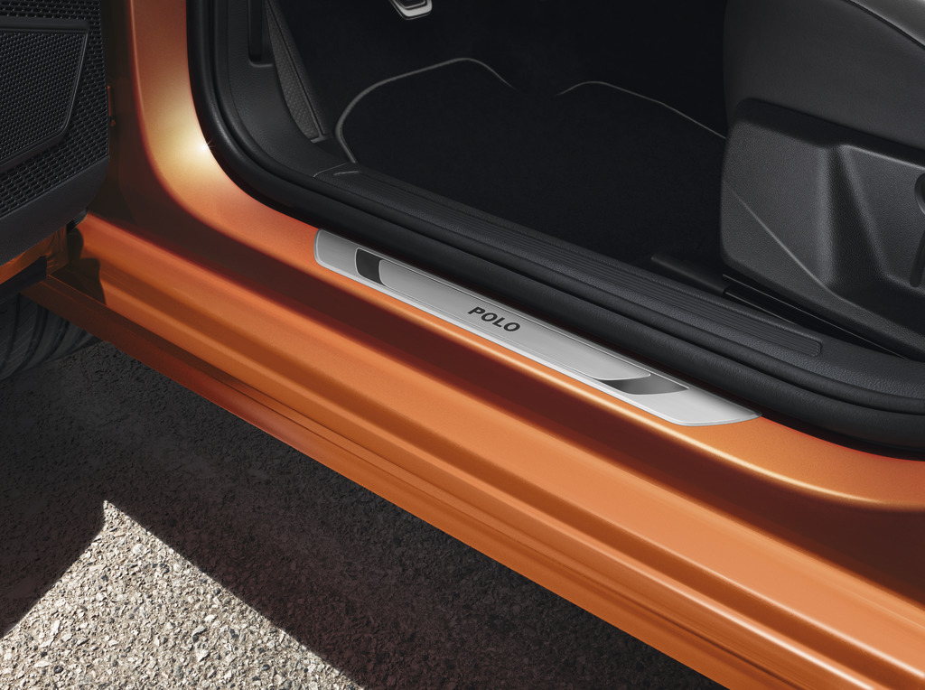 Einstiegleiste vorn, Aluminium, mit Schriftzug Einstiegleiste vorn, Aluminium, mit Schriftzug